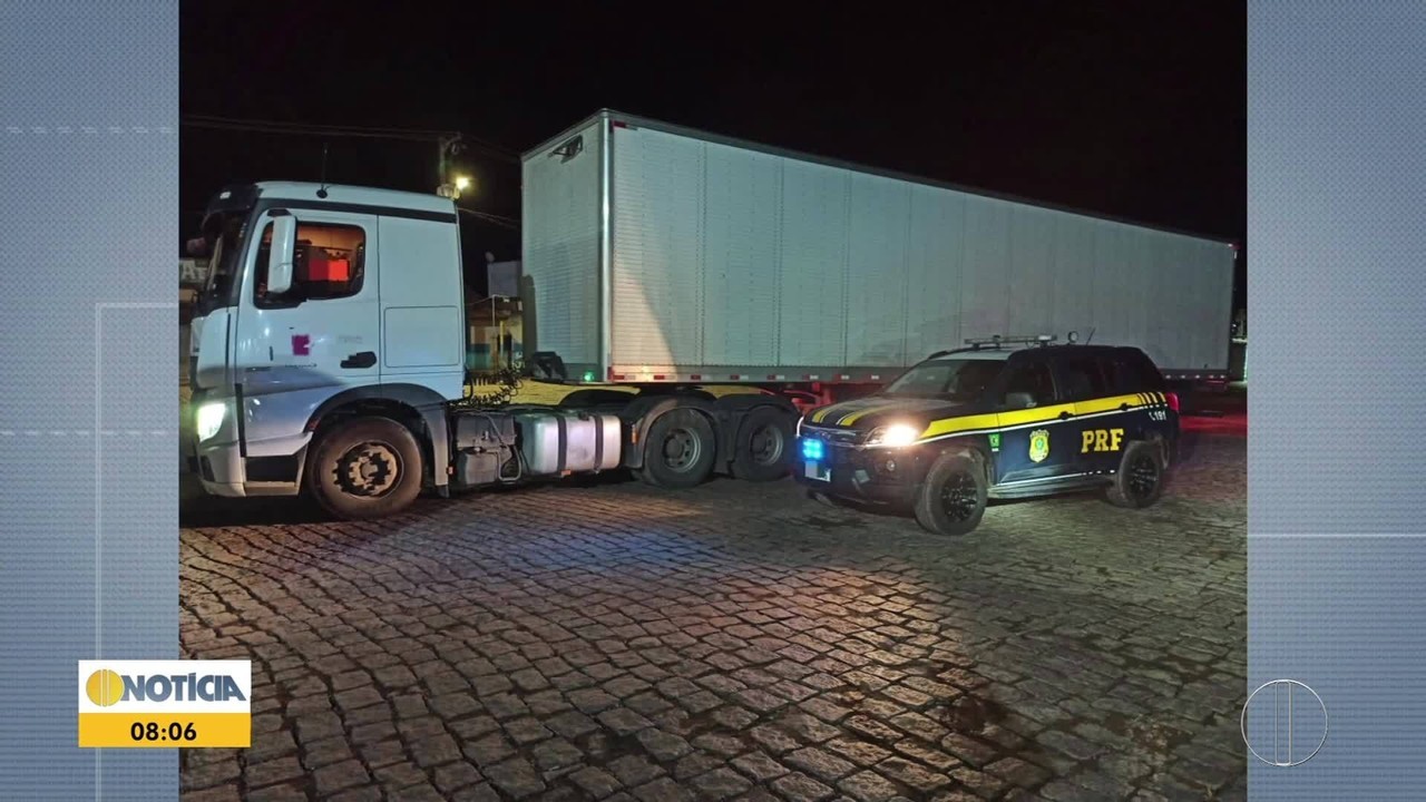 Motorista é abordado após realizar ultrapassagem proibida e acaba preso depois de tentar subornar policiais na BR-251