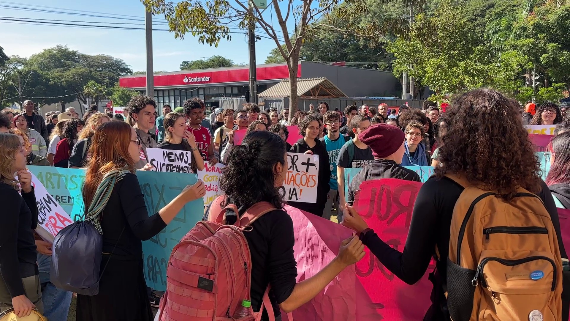 Greve na Unicamp: sindicato aponta 23 setores afetados e universidade diz que atividades 'transcorrem normalmente'