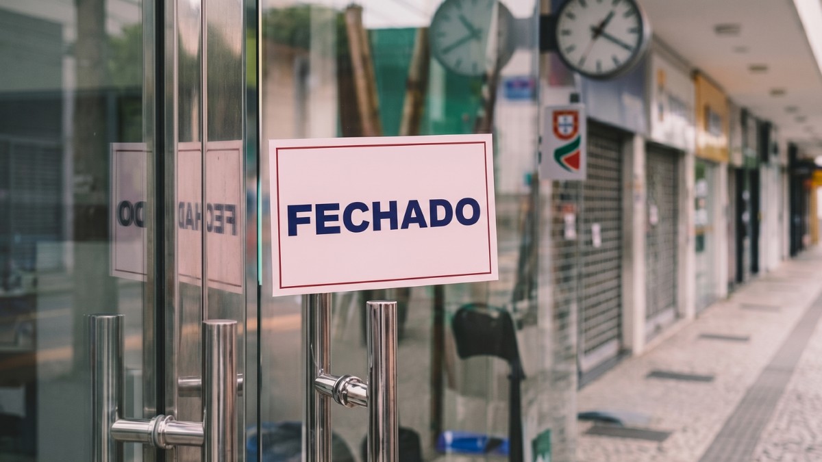 Feriados mudam rotina no Vale do Aço; veja o que abre e fecha