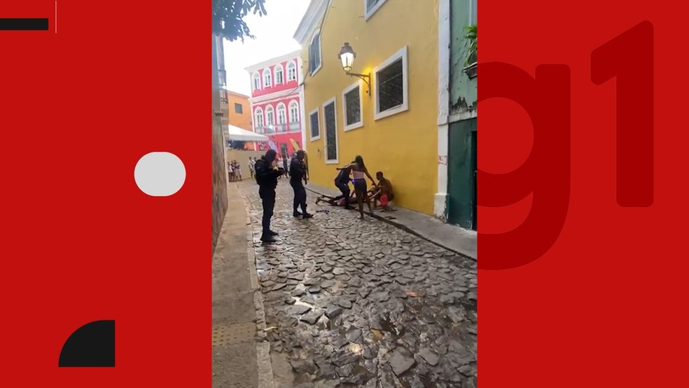 Situação aconteceu na Rua das Flores, no Pelourinho — Foto: Reprodução/Redes Sociais