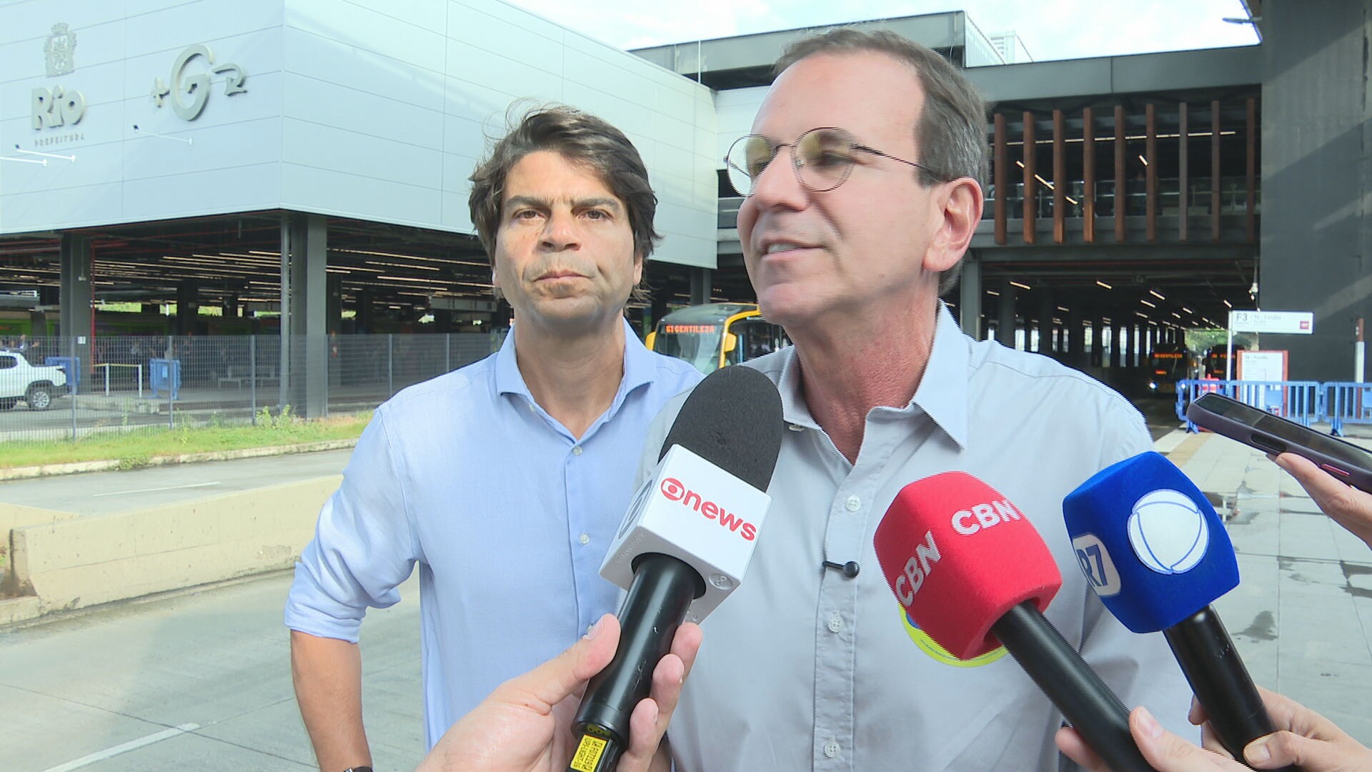 Paes pretende subsidiar transporte intermunicipal para reduzir preço das passagens no RJ