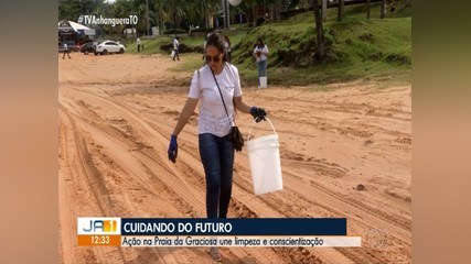 Ação na Praia da Graciosa promove limpeza e orienta sobre cuidados; saiba mais