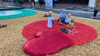 Tapete de Corpus Christi em Castelo, no Sul do ES — Foto: Sara Oliveira