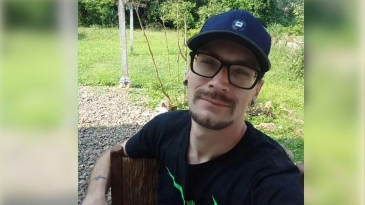 Homem de 33 anos morre após levar bolada no abdômen durante partida de futebol em SC