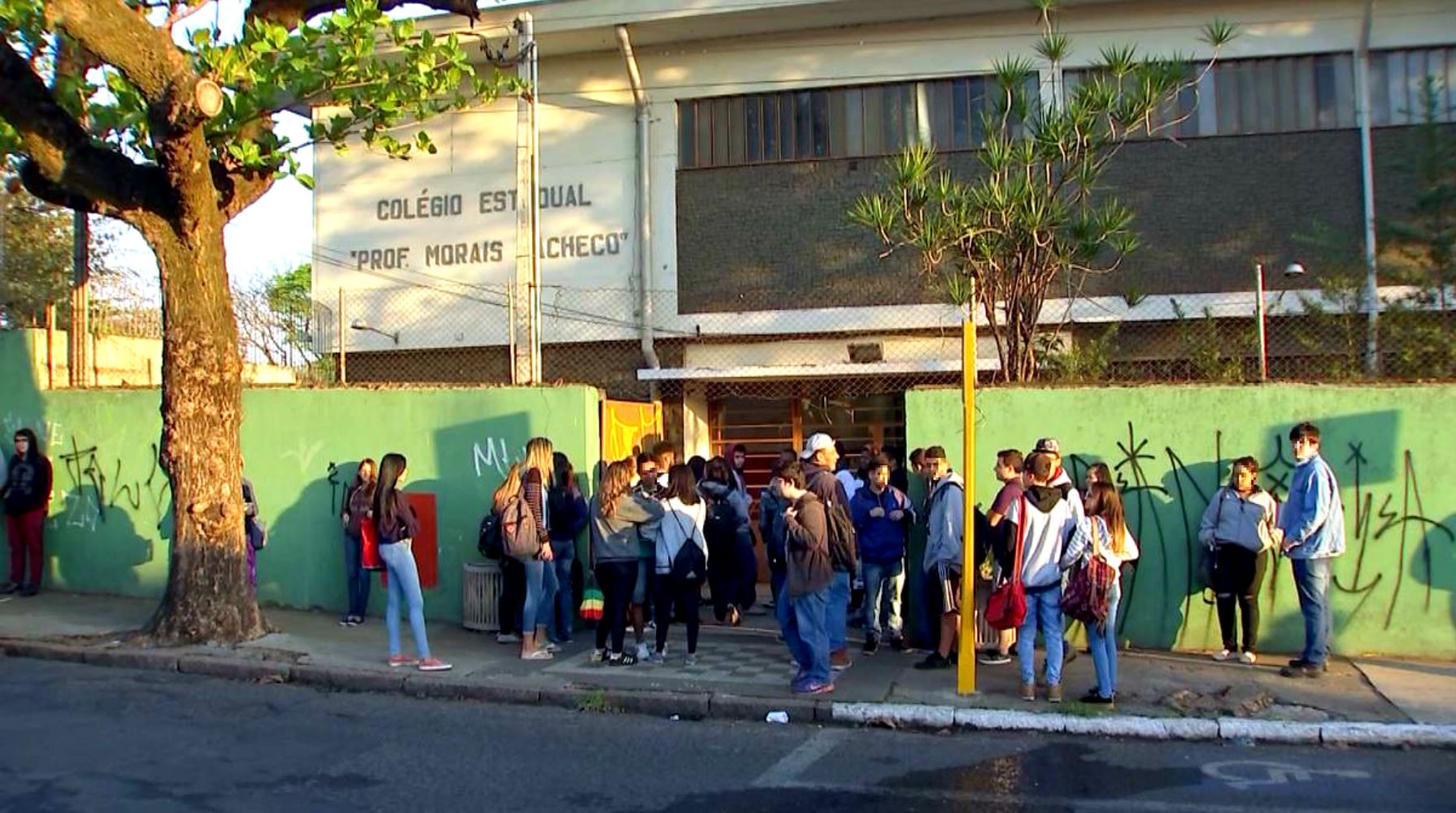 Governo de SP aprova adesão de 7 colégios ao modelo de escolas cívico-militares no centro-oeste paulista; saiba como vai funcionar