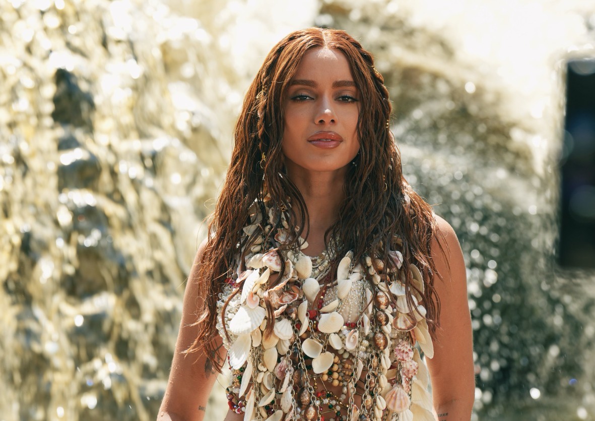 Anitta anuncia locais da turnê 'Equilibrivm' sem nenhum estádio - e ela tem motivo para isso