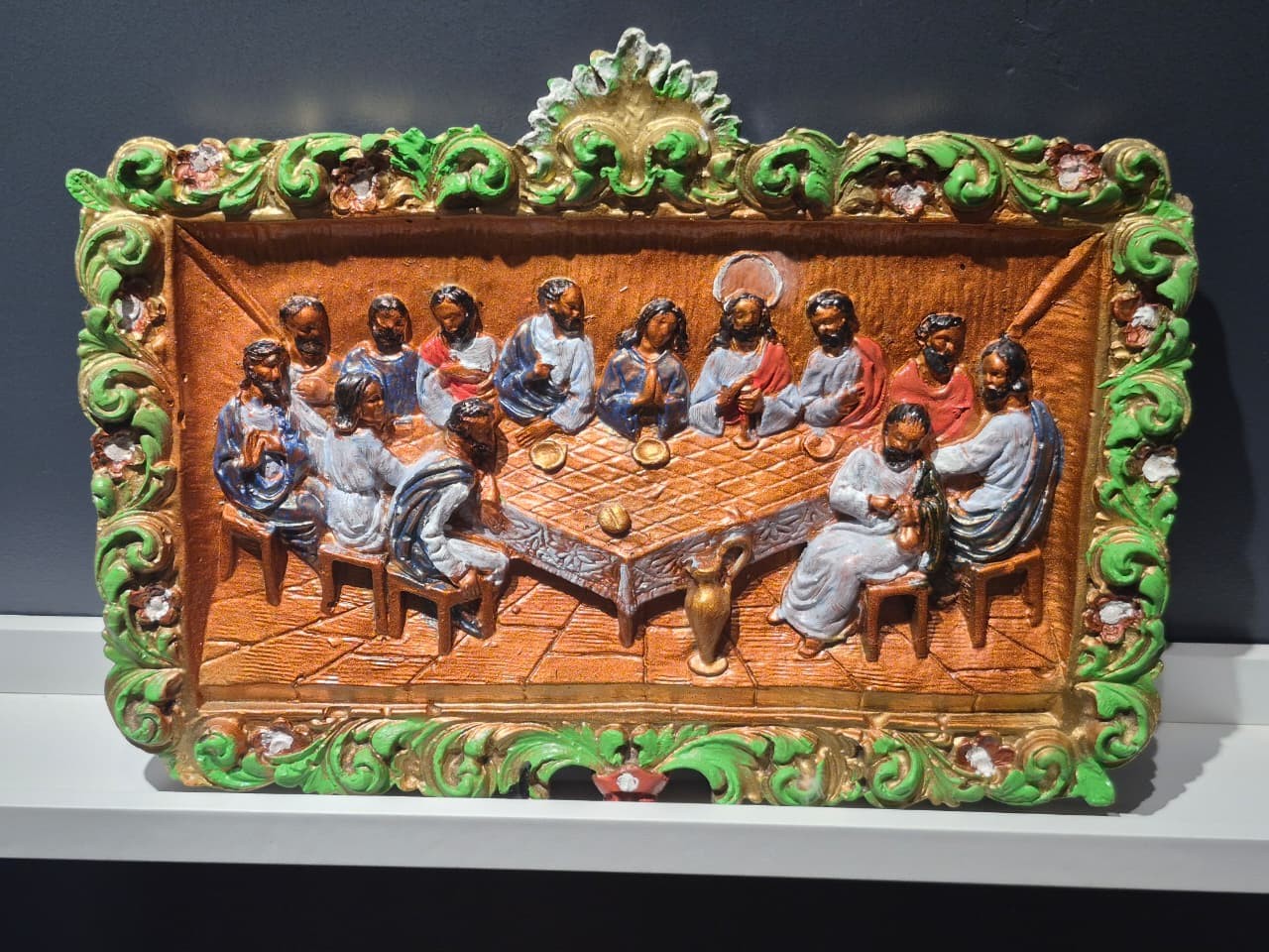 Exposição apresenta obras de arte sacra do artista Carlos Cantuária, em Macapá 