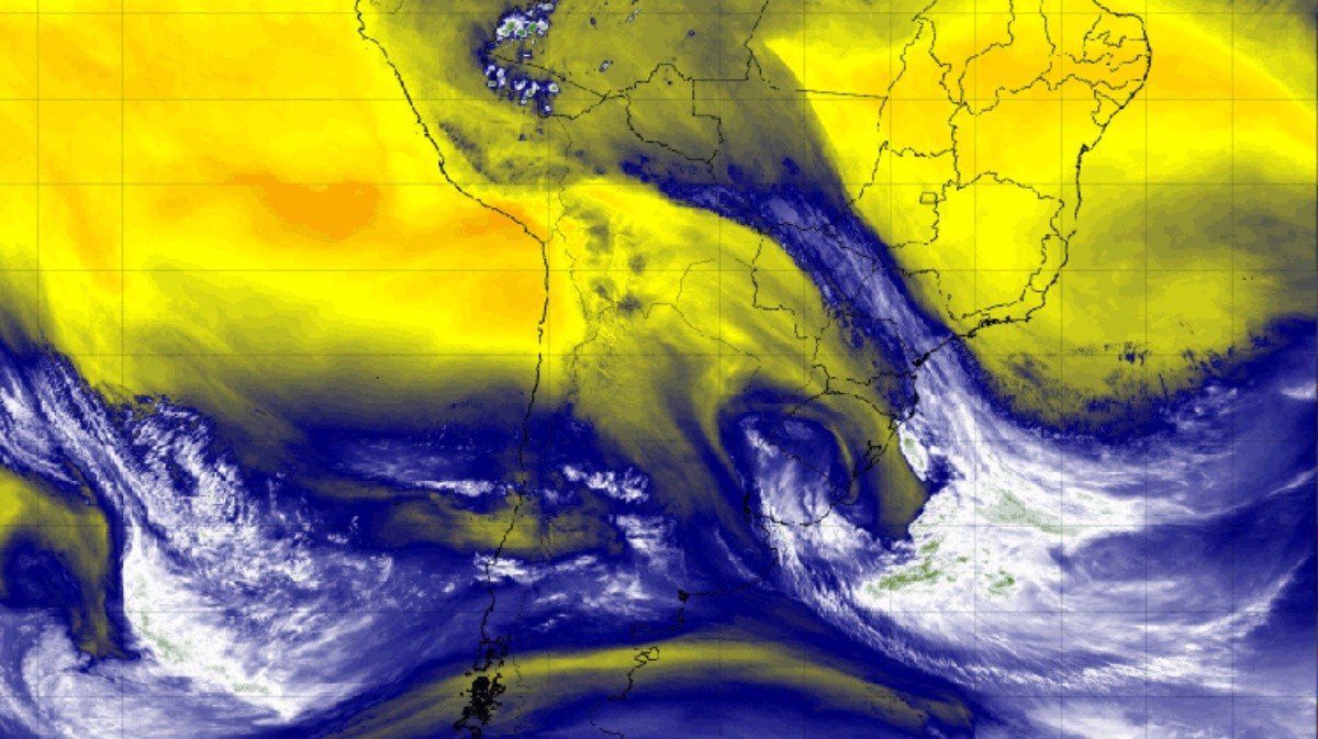 Frente fria traz ventania ao Sudeste; ciclone ainda influencia o Sul e frio