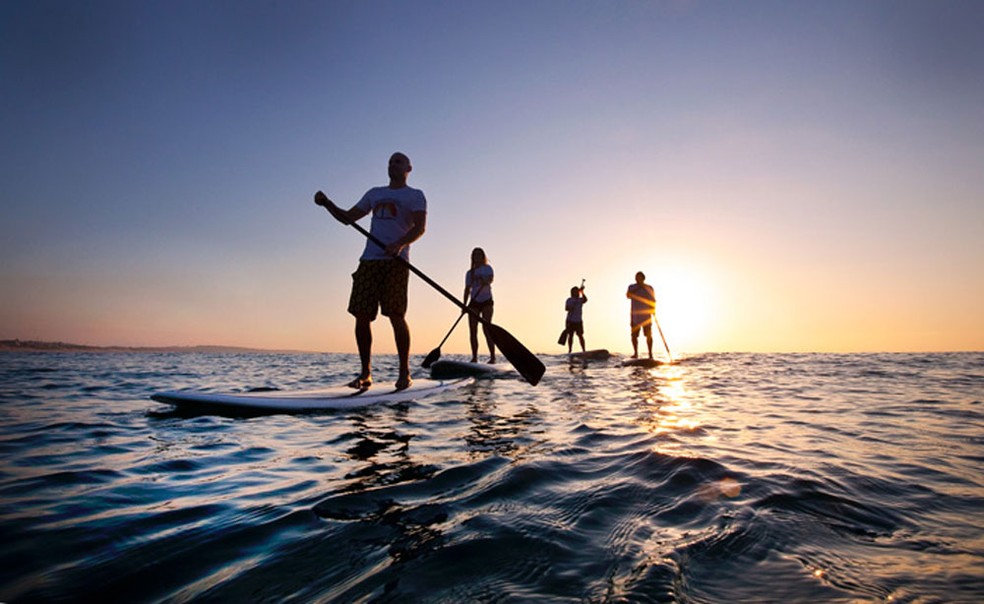 Imagem de pessoas em stand-up paddle. — Foto: Divulgação Prefeitura de Campinas