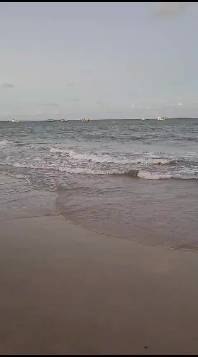 Pescador nada 5 km at a costa aps perder jangada no litoral do RN