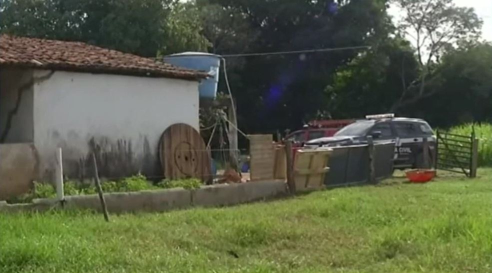 Corpo de jovem foi encontrado em cacimba na zona rural do Crato, no Ceará, nesta quinta-feira (14) — Foto: Reprodução/TV Verdes Mares