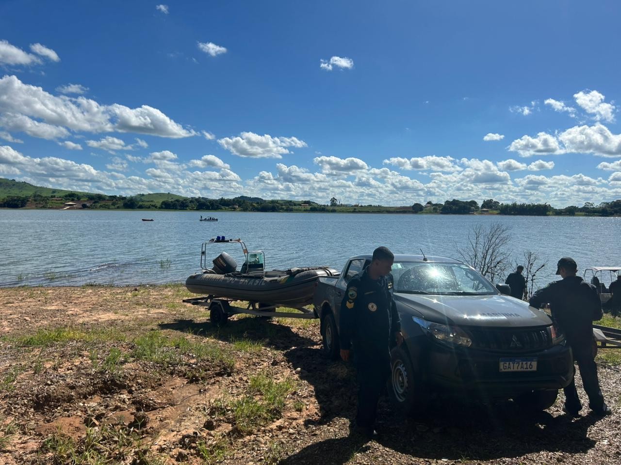 Corpo de policial militar é encontrado um dia após barco virar em represa no interior de SP