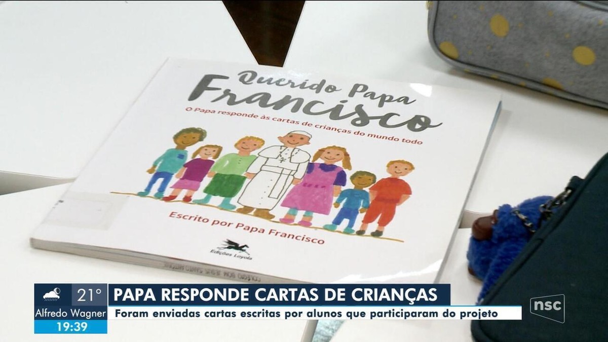 Papa Francisco responde cartas de estudantes de escola de SC: 'A gente fez  com todo o amor e carinho', diz aluna, Santa Catarina