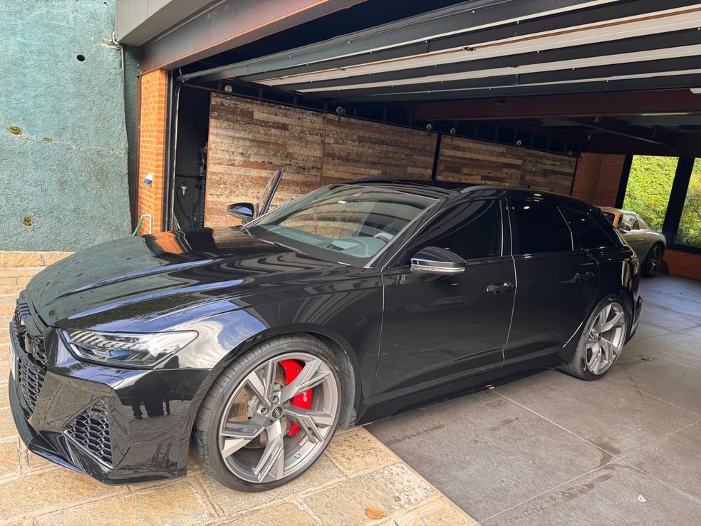 Carro apreendido na Operação Fantasos — Foto: Divulgação/PF