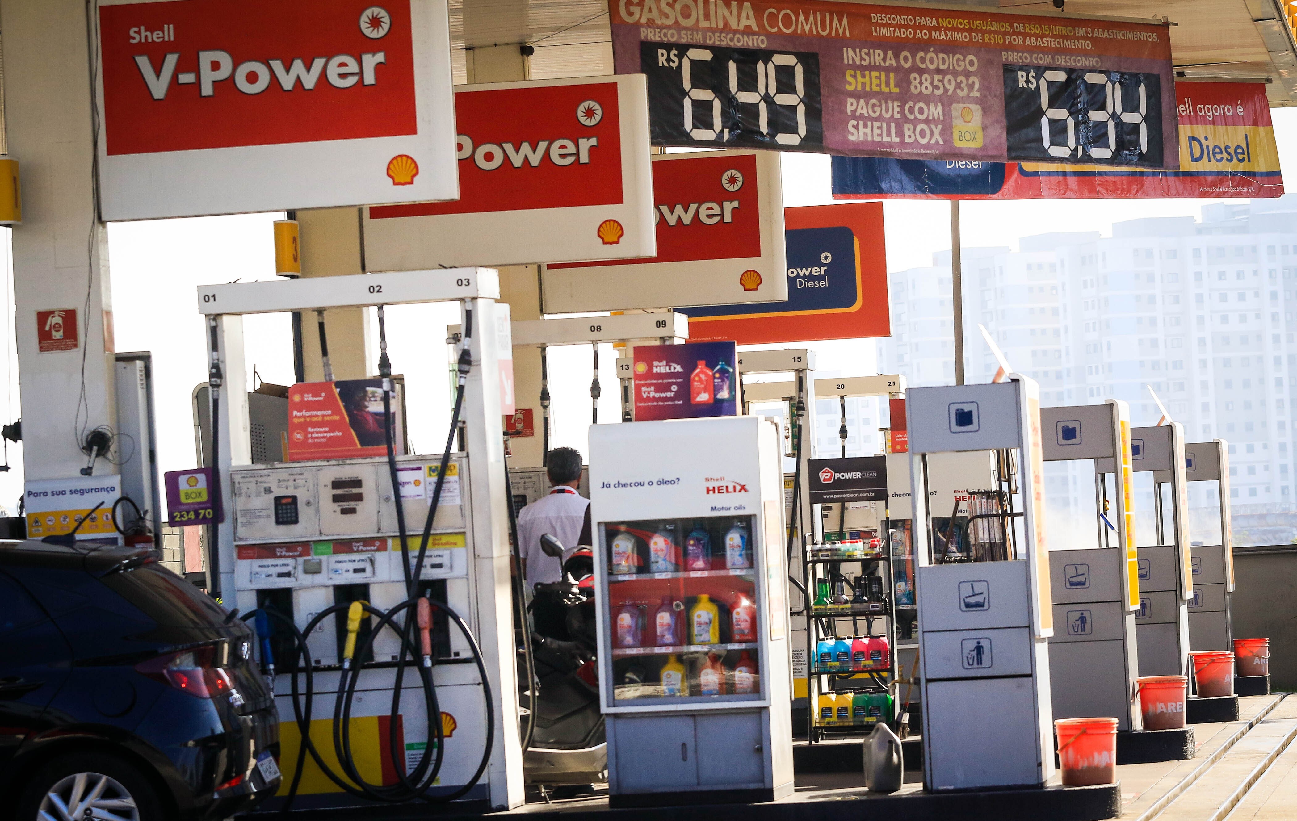 Operação Vem Diesel: se o valor do combustível não é tabelado, o que define um preço abusivo? Entenda