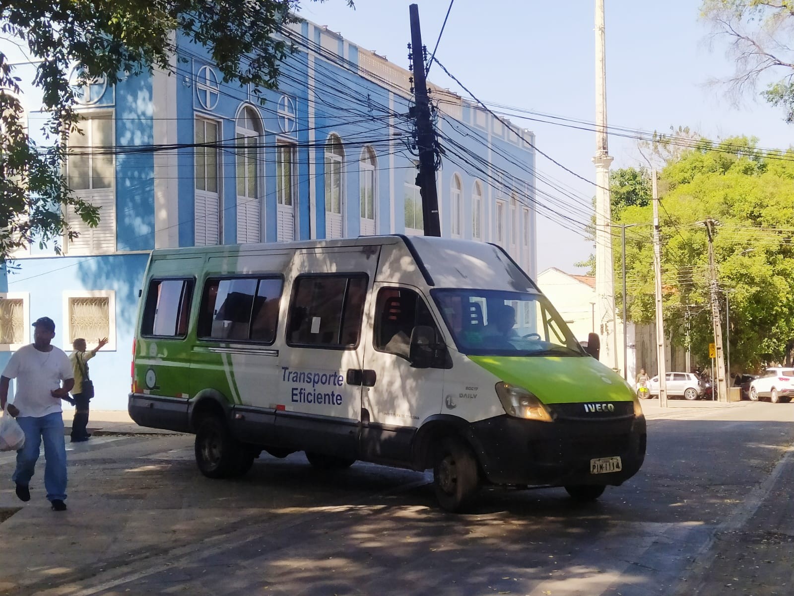 Transporte Eficiente em Teresina: usuários enfrentam suspensão do serviço e frota reduzida há dois meses