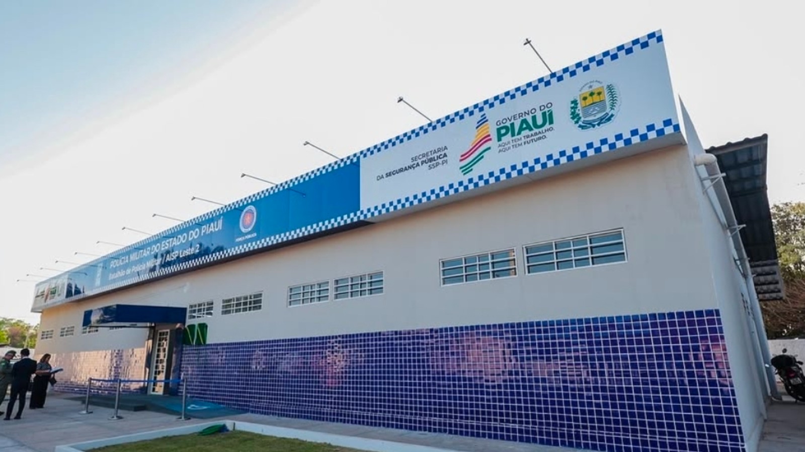 Três homens são baleados em ataque a tiros em Teresina; polícia faz busca por suspeitos
