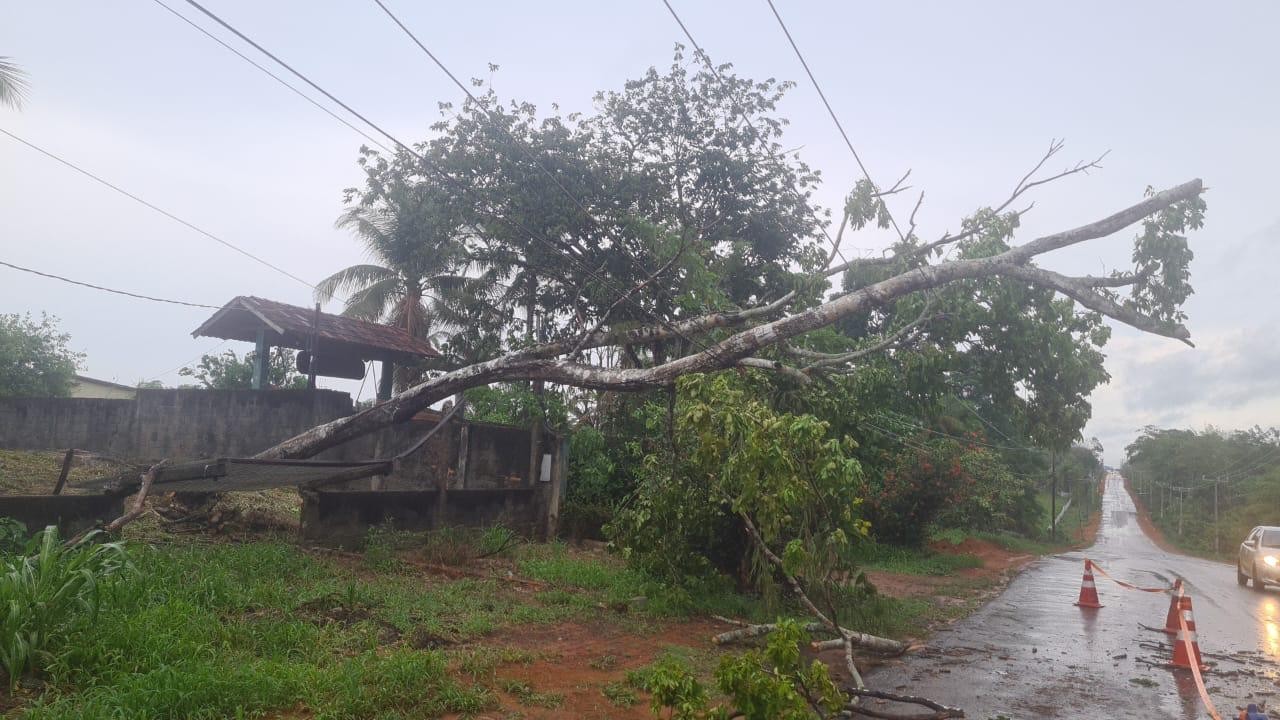 Com 26 milímetros de chuvas no fim de semana, Rio Branco tem pelo menos 19 ocorrências por conta de temporais