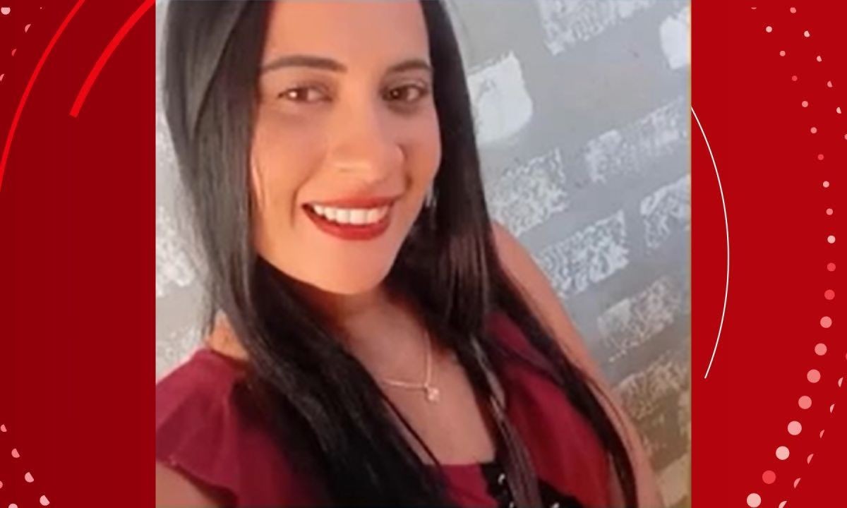 VÍDEO: polícia flagra momento em que homem esfaqueia vizinha durante briga na BA; vítima segue hospitalizada