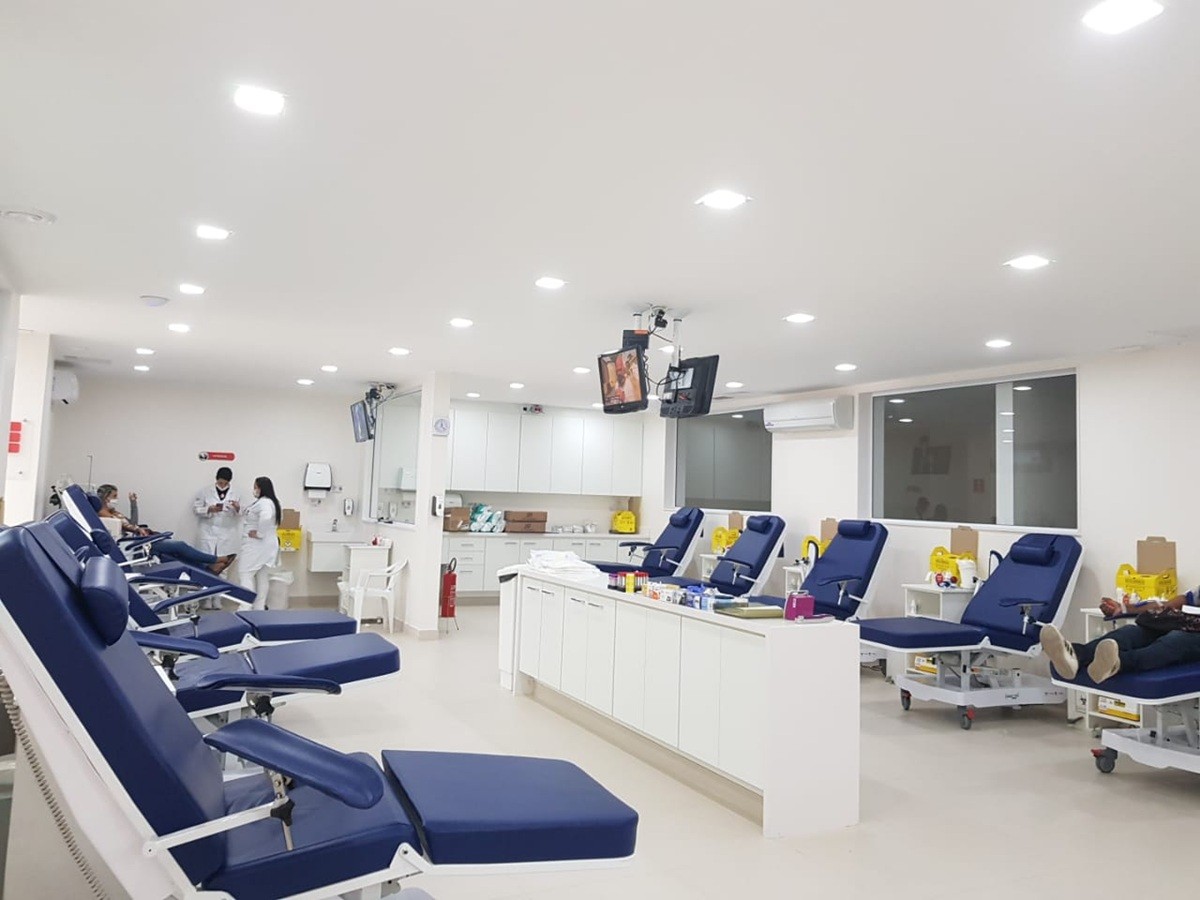 Banco de sangue de Petrópolis faz campanha de Páscoa e alerta para queda de doadores durante feriado