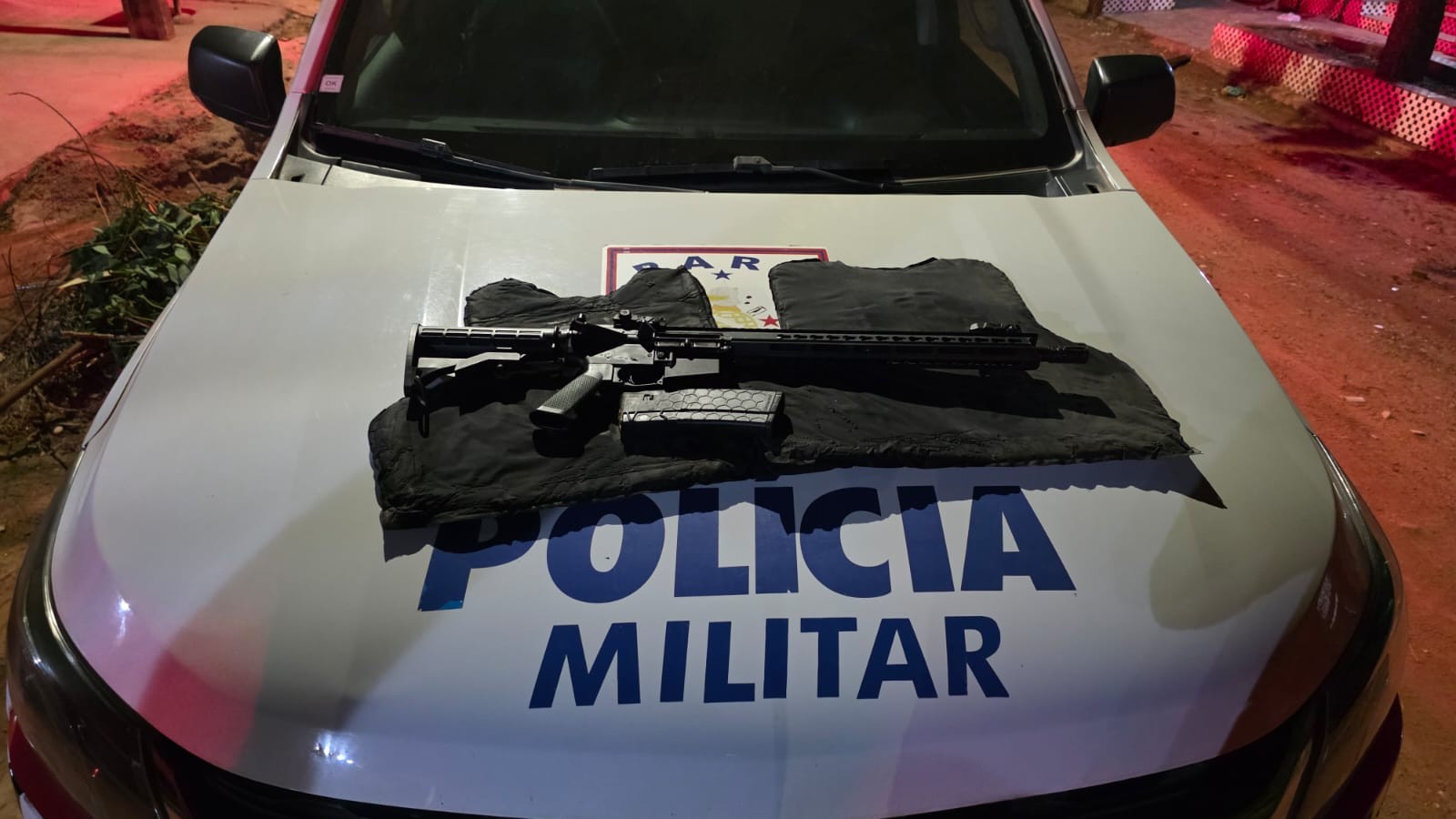 Homem é preso após ser flagrado com fuzil AR-15 no Residencial Salvação, em Santarém