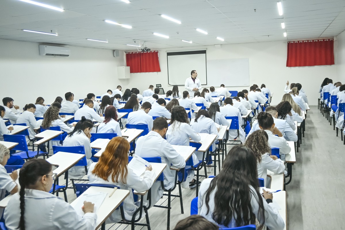 Medicina no Paraguai: UCP com matrículas abertas | Universidade Central do Paraguai