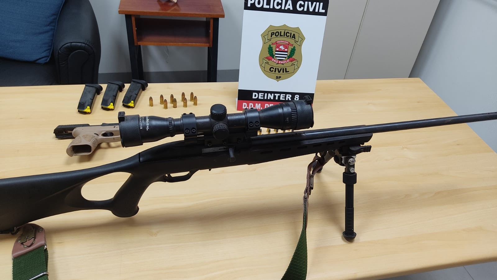 Operação policial apreende rifle e pistola após homem ameaçar ex-namorada em Dracena