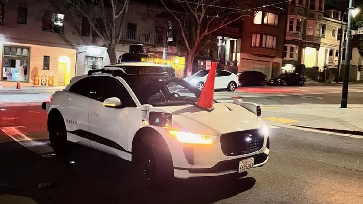 Por que táxis sem motoristas estão dividindo moradores de São Francisco