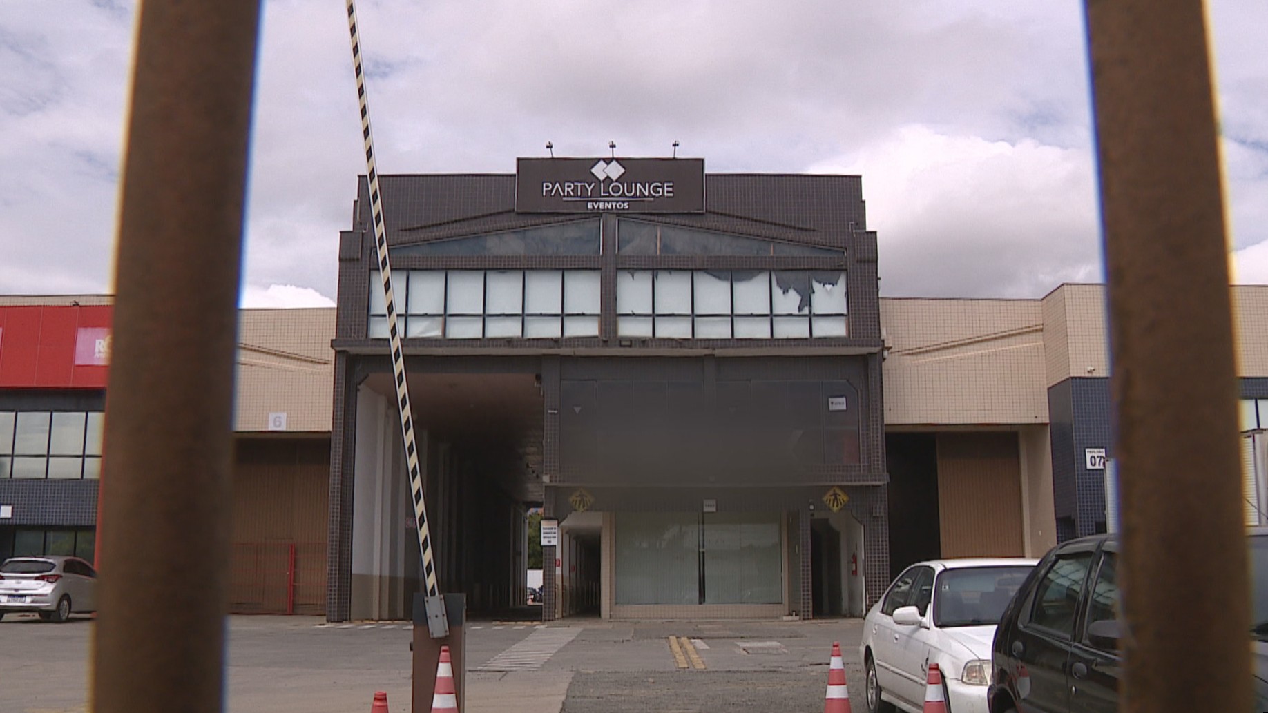 'Organizei minha vida em torno da data', diz noiva sobre casa de festas investigada por estelionato; prejuízos a clientes somam R$ 400 mil