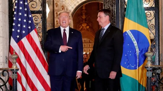 'É uma pena', diz Trump sobre prisão de Bolsonaro