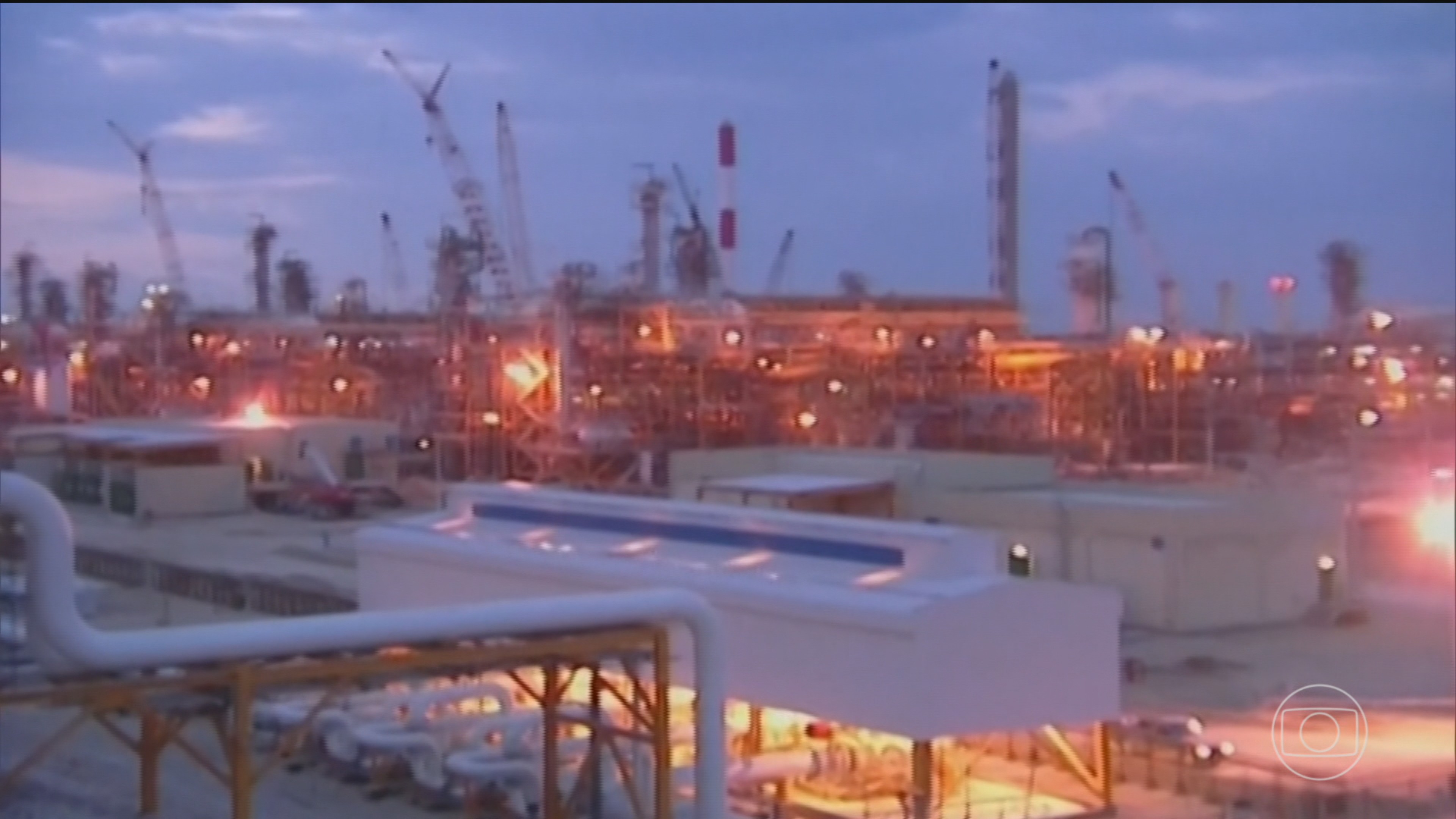 Bombardeios israelenses atingem maior campo de produção de gás natural do mundo