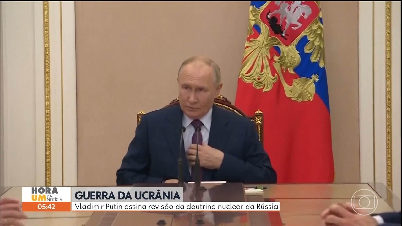 Ucrânia acusa Rússia de 'ataque psicológico' por falsa ameaça de bombardeio que fechou embaixadas em Kiev