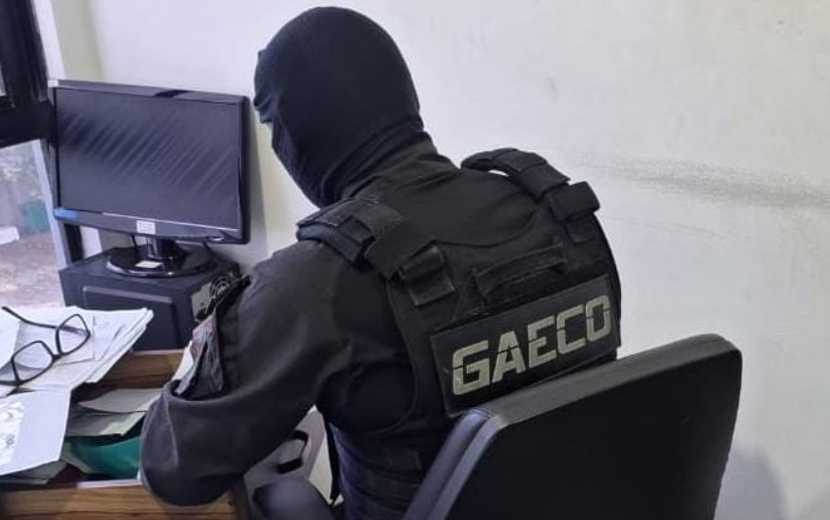 Operação investiga quatro advogados por suspeita de fraude e lavagem de dinheiro na Bahia; movimentação chegou a R$ 723 milhões