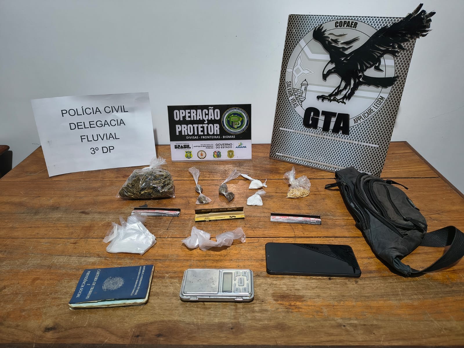 Homem é preso com drogas em barco que seguia para o Bailique, no Amapá
