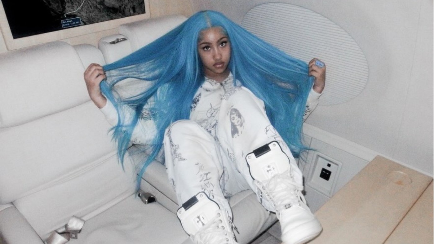 Com 12 anos, North West, filha de Kanye West e Kim Kardashian, é anunciada em festival nos EUA