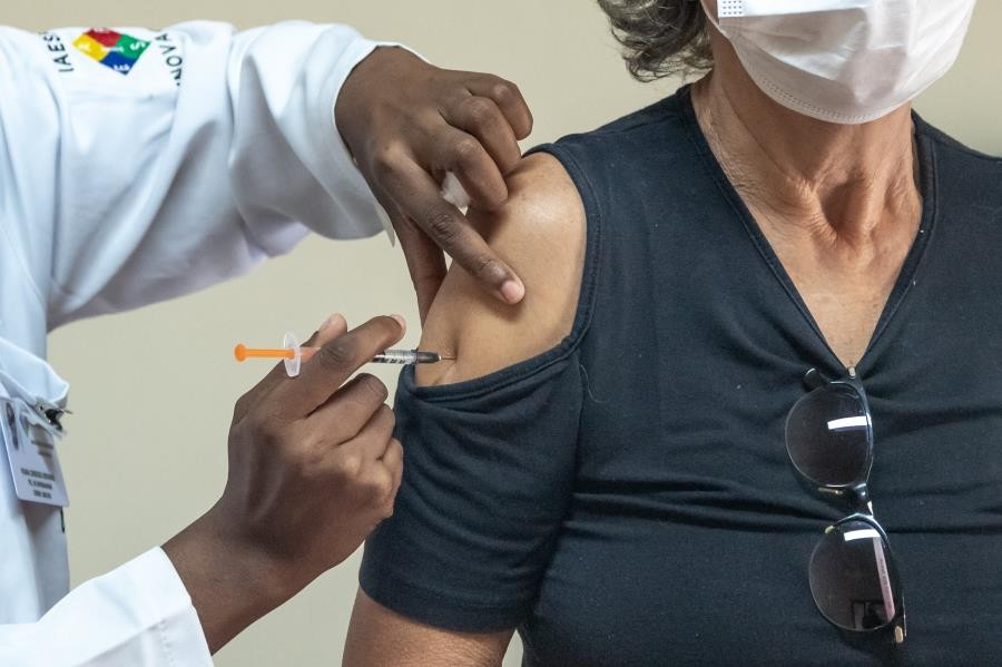 Guararema promove vacinação contra gripe em diversos bairros neste domingo