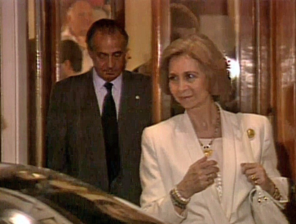 Rei Juan Carlos e Rainha Sofia no Copacabana Palace — Foto: Reprodução/ TV Globo