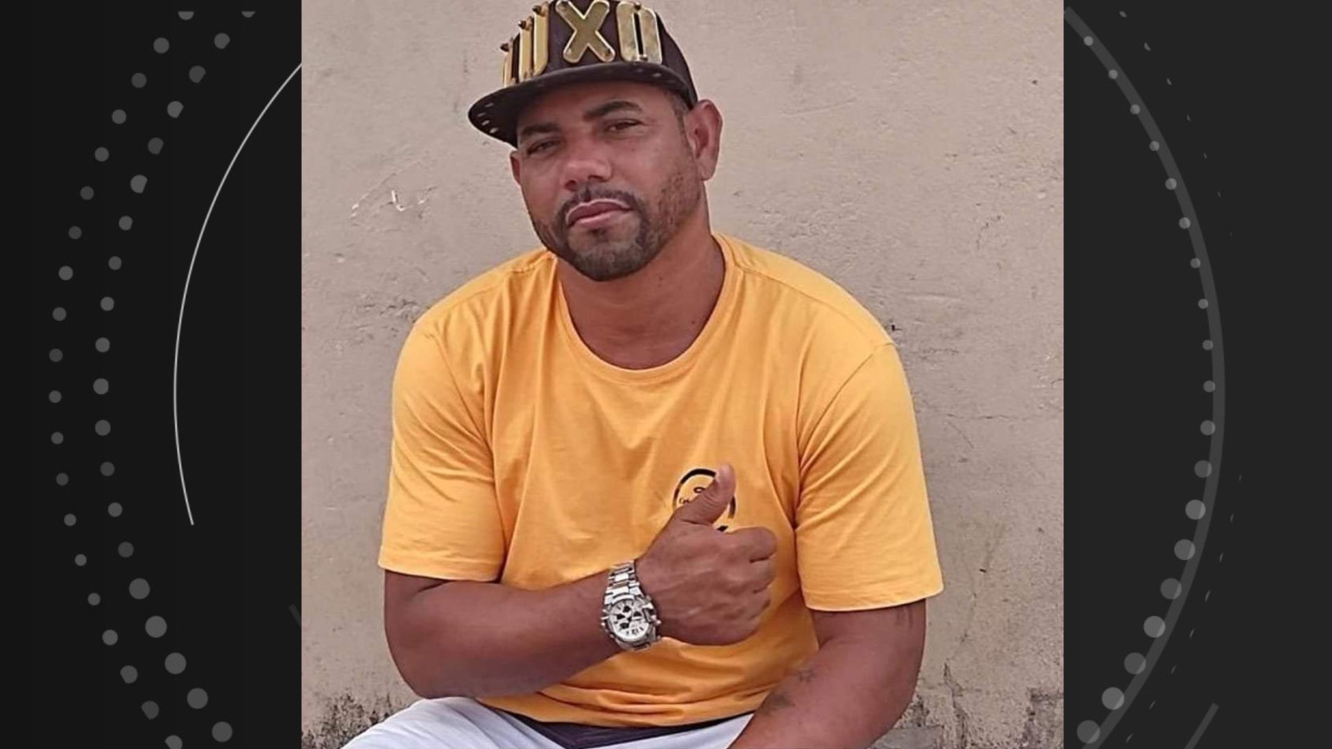 VÍDEO: Mulher mata vizinho a facadas durante briga no meio da rua no ES