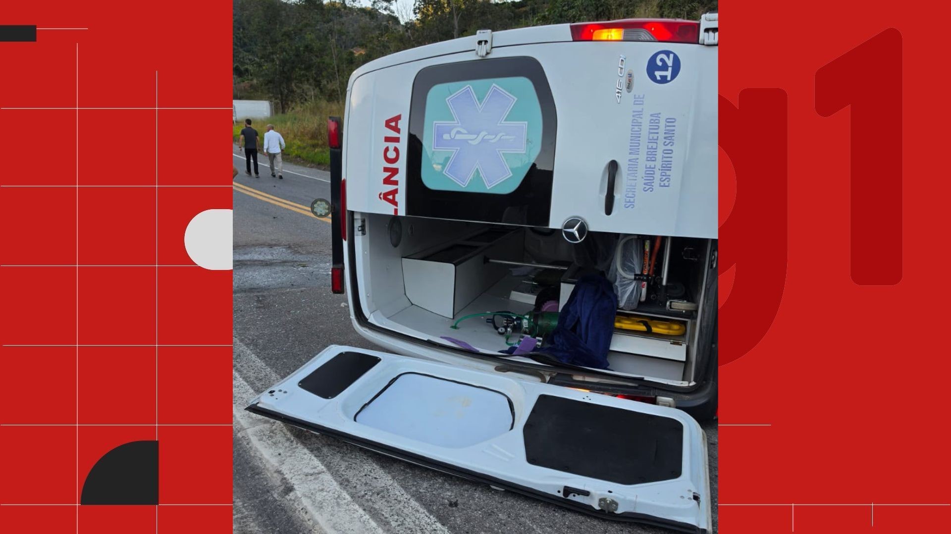 Acidente com ambulância e carro deixa 5 feridos na BR-262; entre as vítimas estão enfermeira, paciente e criança