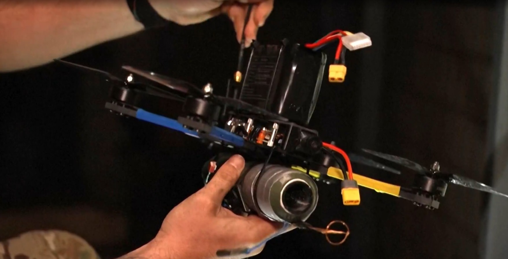 Ucrânia vai receber mais de € 1 bilhão de aliados para produzir armas, diz ministro