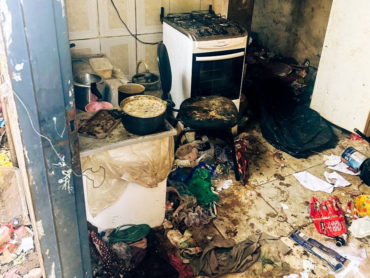 Quatro crianças em situação de abandono são resgatadas pela GCM no interior de SP