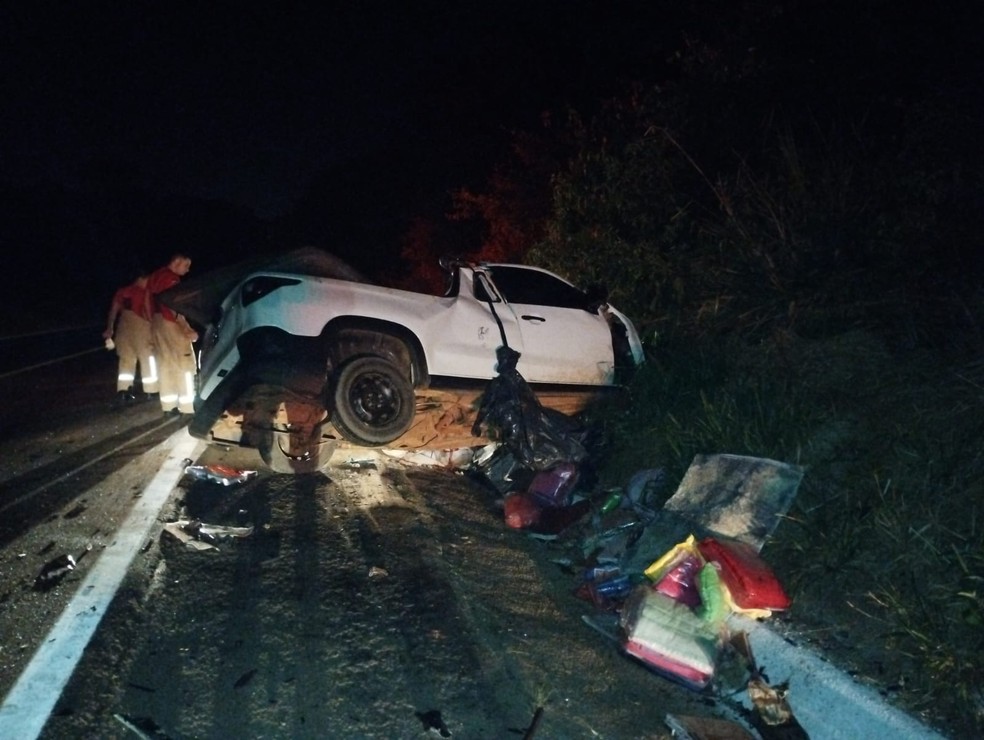 Homem morre em acidente frontal entre picape e carreta de dupla sertaneja em Vilhena — Foto: Foto: Reprodução/ Tony Rota