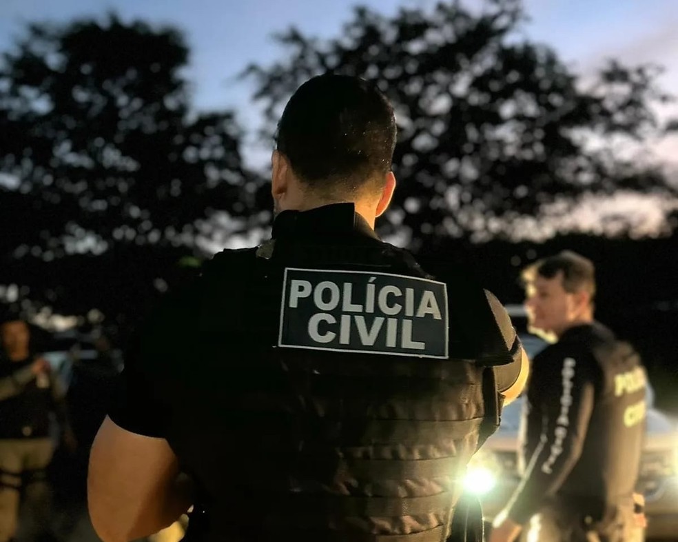 Operação policial prendeu homem suspeito de estuprar a própria filha — Foto: Polícia Civil/Divulgação