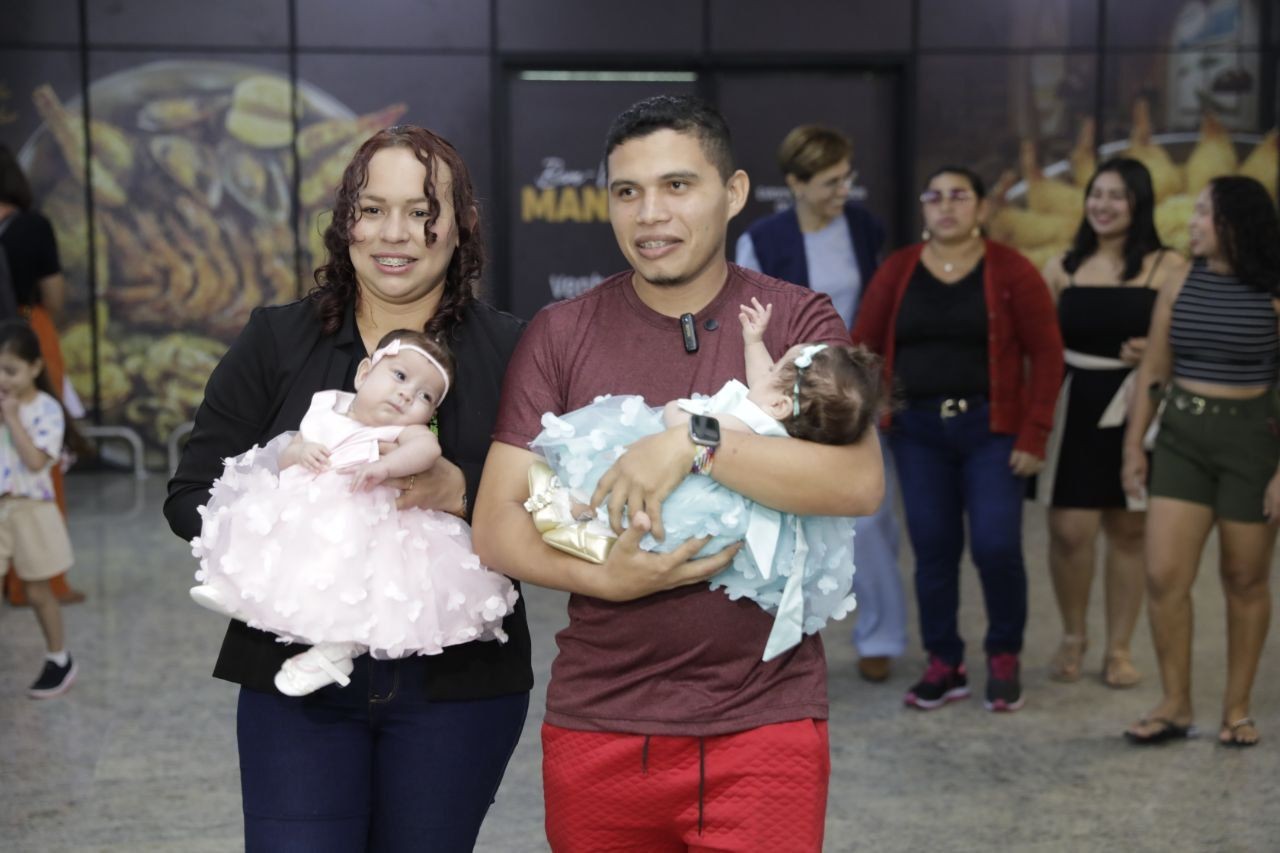 Após mais de 100 dias internadas em Goiás, gêmeas siamesas separadas voltam ao Amazonas