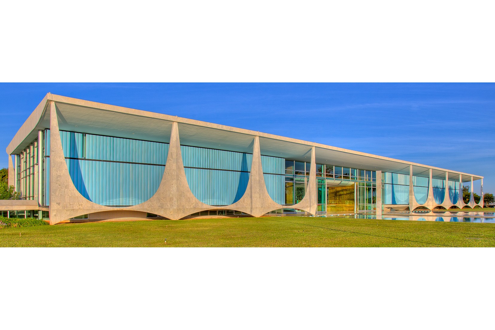 Palácio da Alvorada vai instalar usina de energia solar e governo prevê economia de R$ 1 milhão por ano