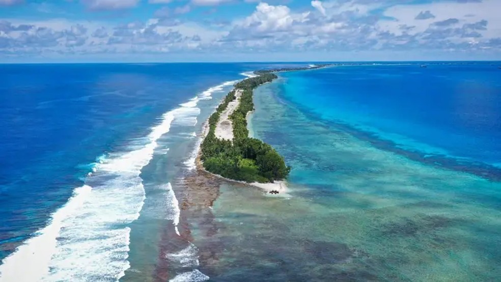 Frente à ameaça de desaparecimento com o aumento do nível do mar, a nação insular de Tuvalu prepara o 'backup digital' do país — Foto: Getty Images