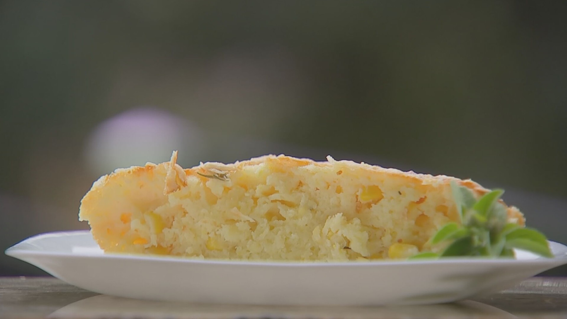 Receita Nosso Campo: aprenda a fazer uma torta de milho com parmesão