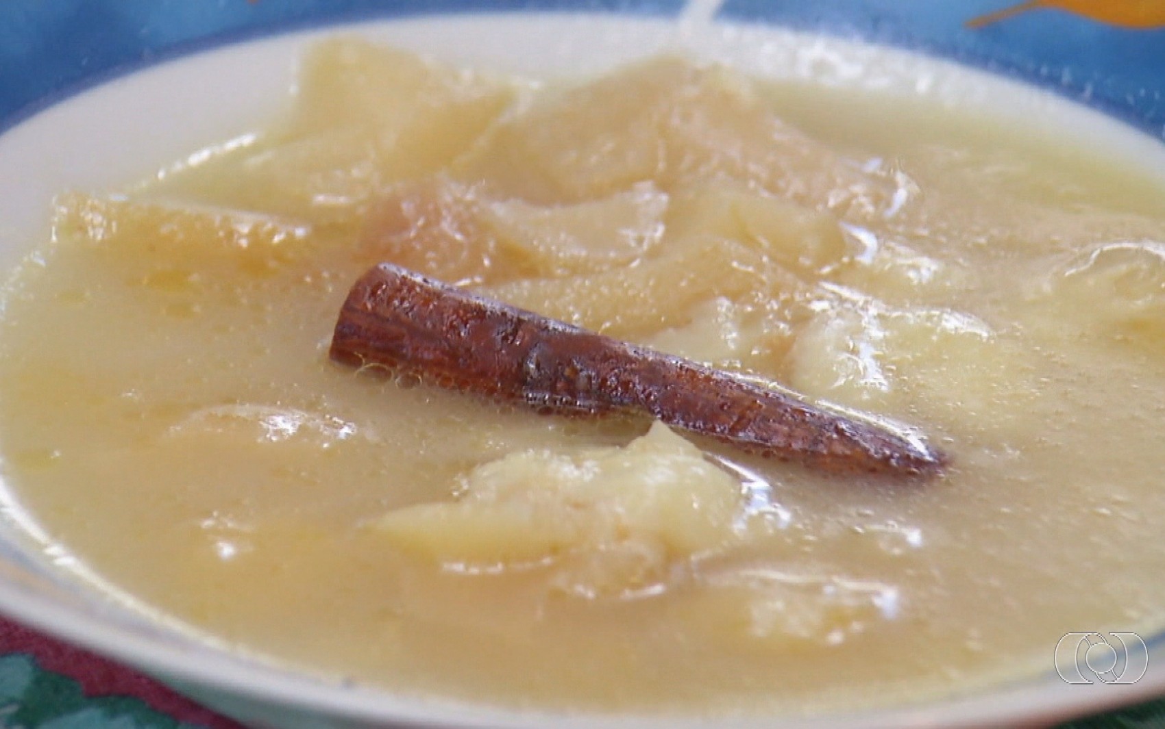 Sopa de marmelo: Jornal do Campo ensina receita agridoce