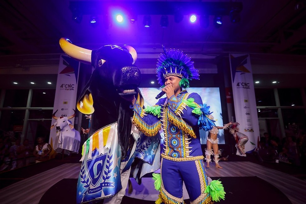Itens oficiais de Garantido e Caprichoso se apresentam em Brasília — Foto: Divulgação / SEC