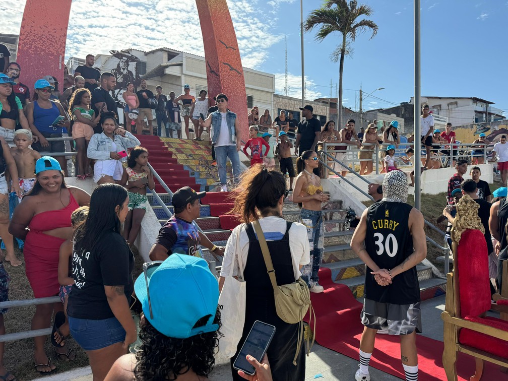 Gravação do clipe de Michele Andrade e Grafith — Foto: Sérgio Henrique Santos/Inter TV Cabugi